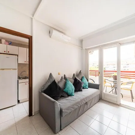 The Costa Bella House アパート